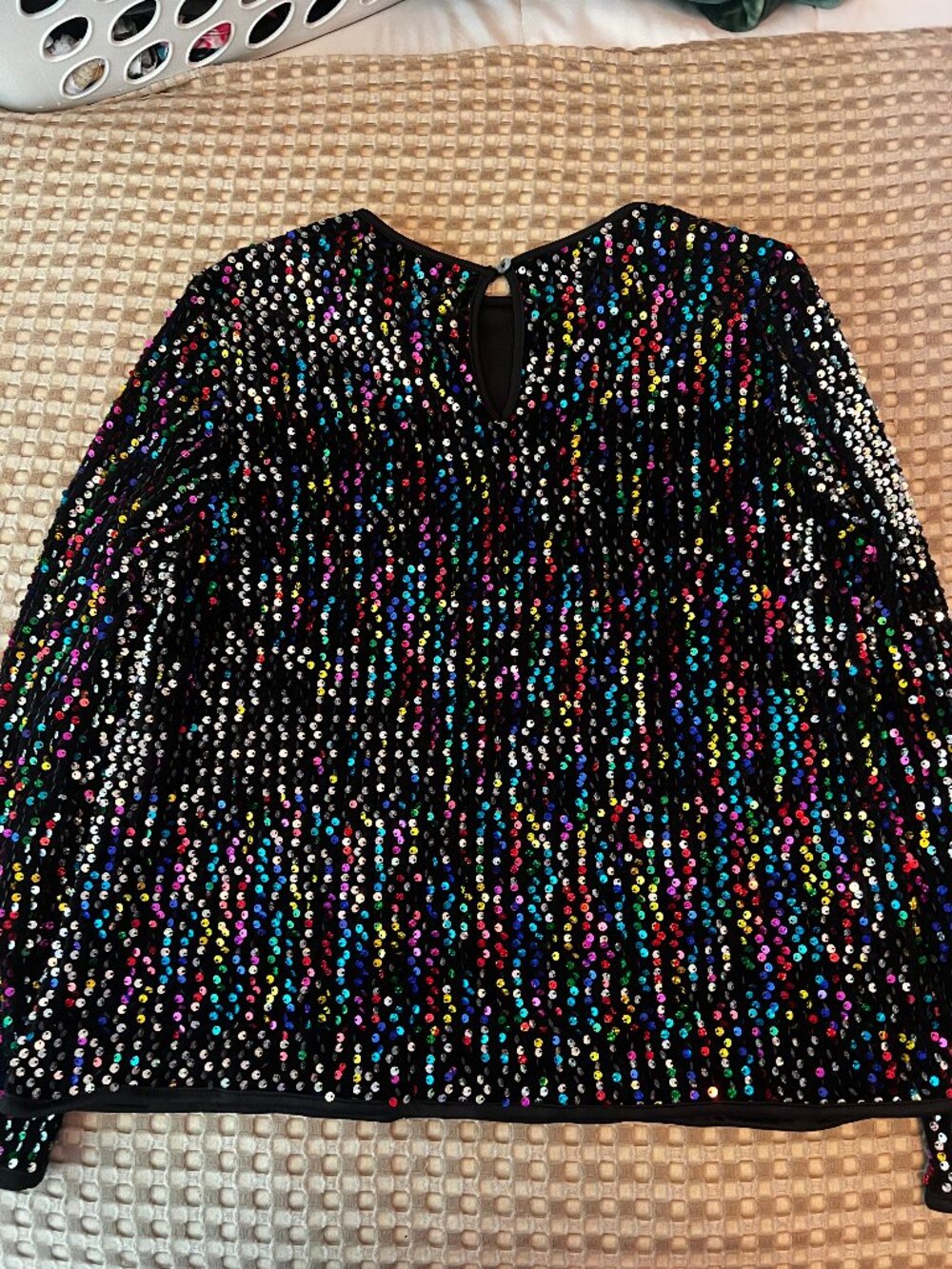 SHEIN Sequin Top Black with Multi Color Sequins Size XL NWOT - Picture 4 of 5